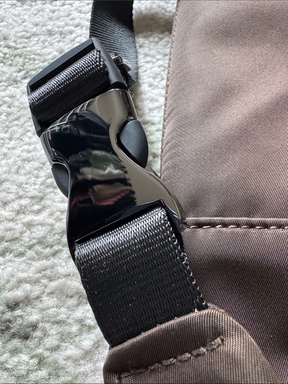 NWOT - Alo Yoga Belt Bag in Espresso O/S - Picture 5 of 5